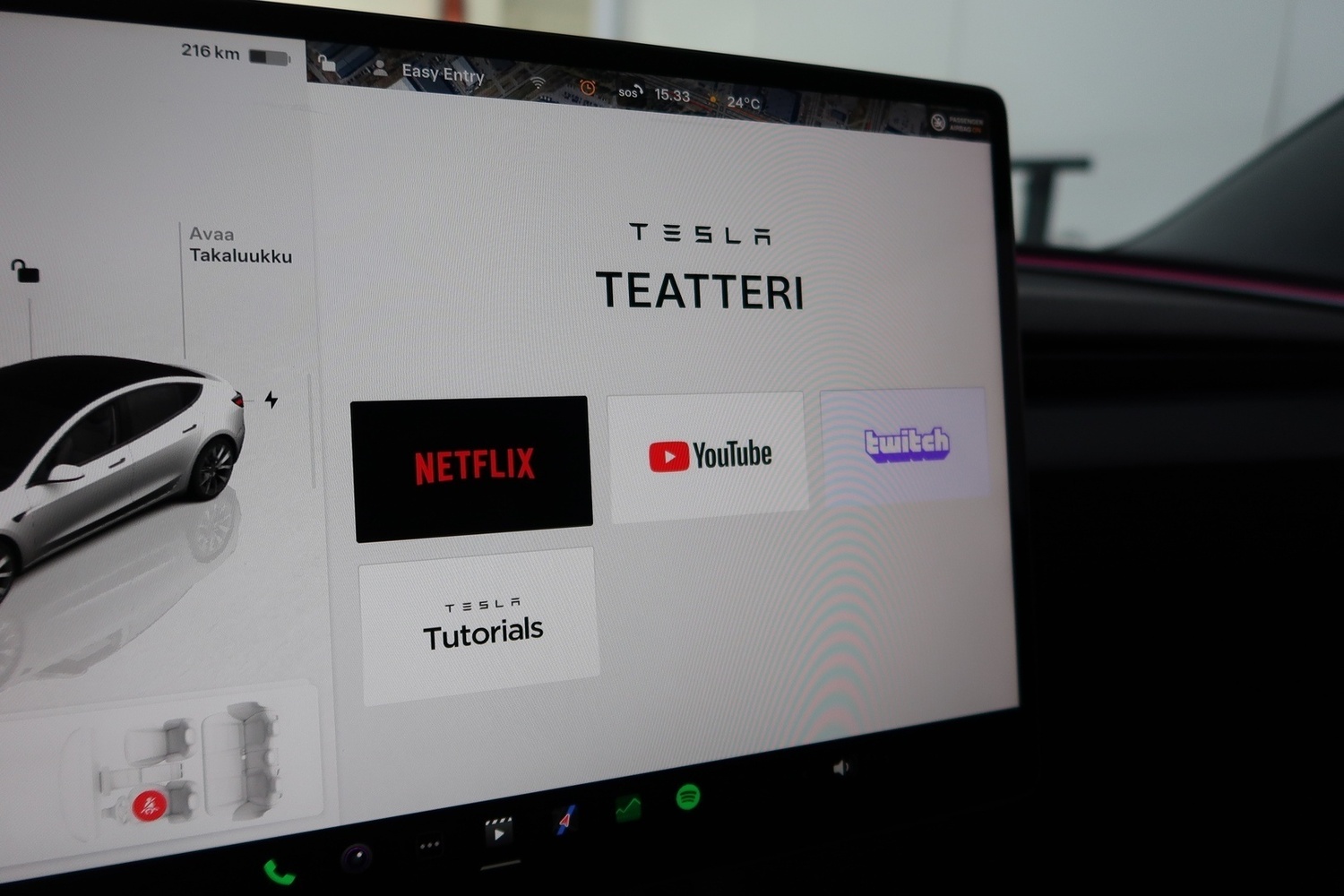 Tesla Model 3 vaihtoauto