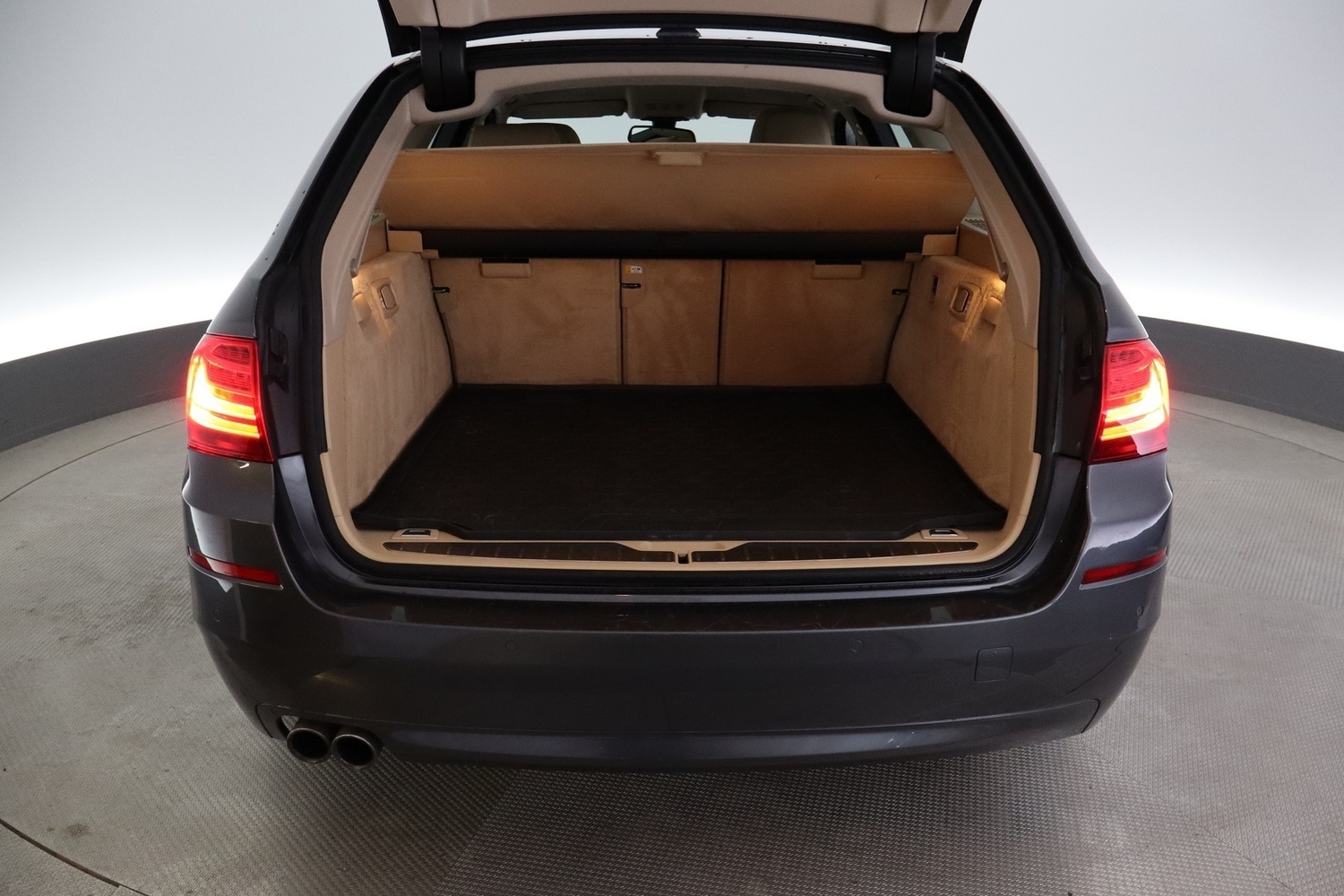 BMW 520 vaihtoauto