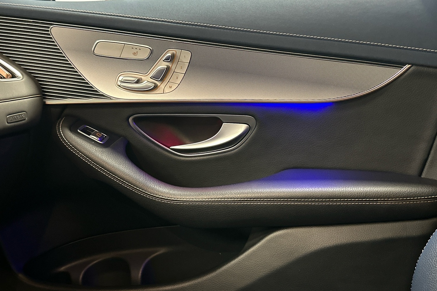 Mercedes-Benz EQC vaihtoauto