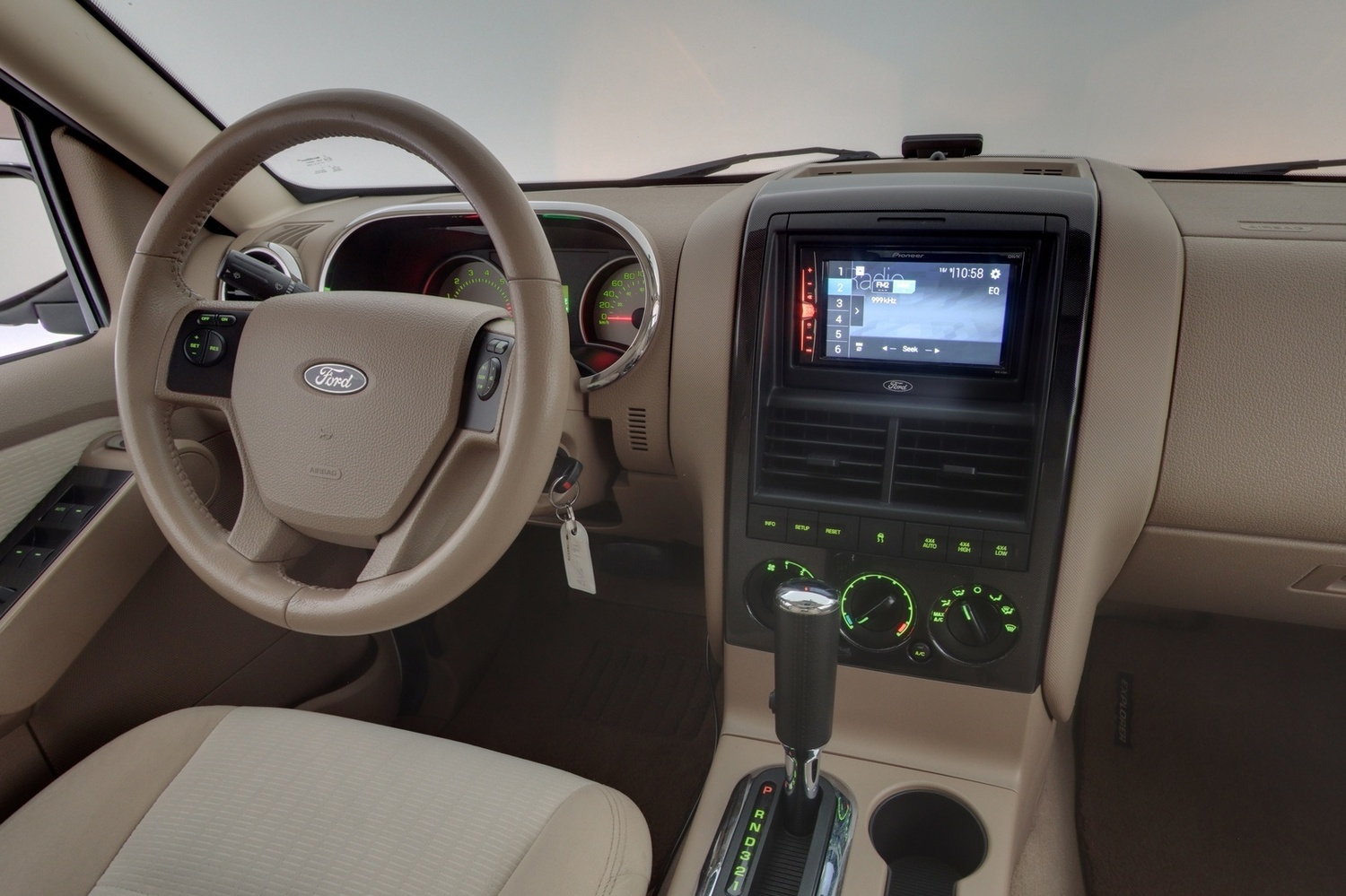 Ford USA Explorer vaihtoauto