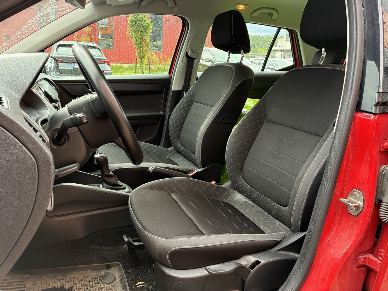 Skoda Fabia vaihtoauto