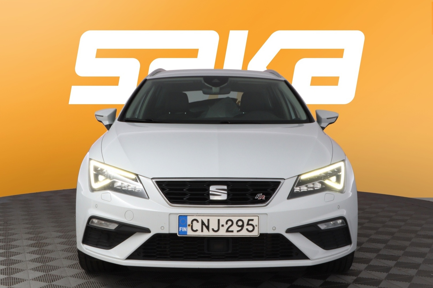 SEAT Leon Sportstourer vaihtoauto