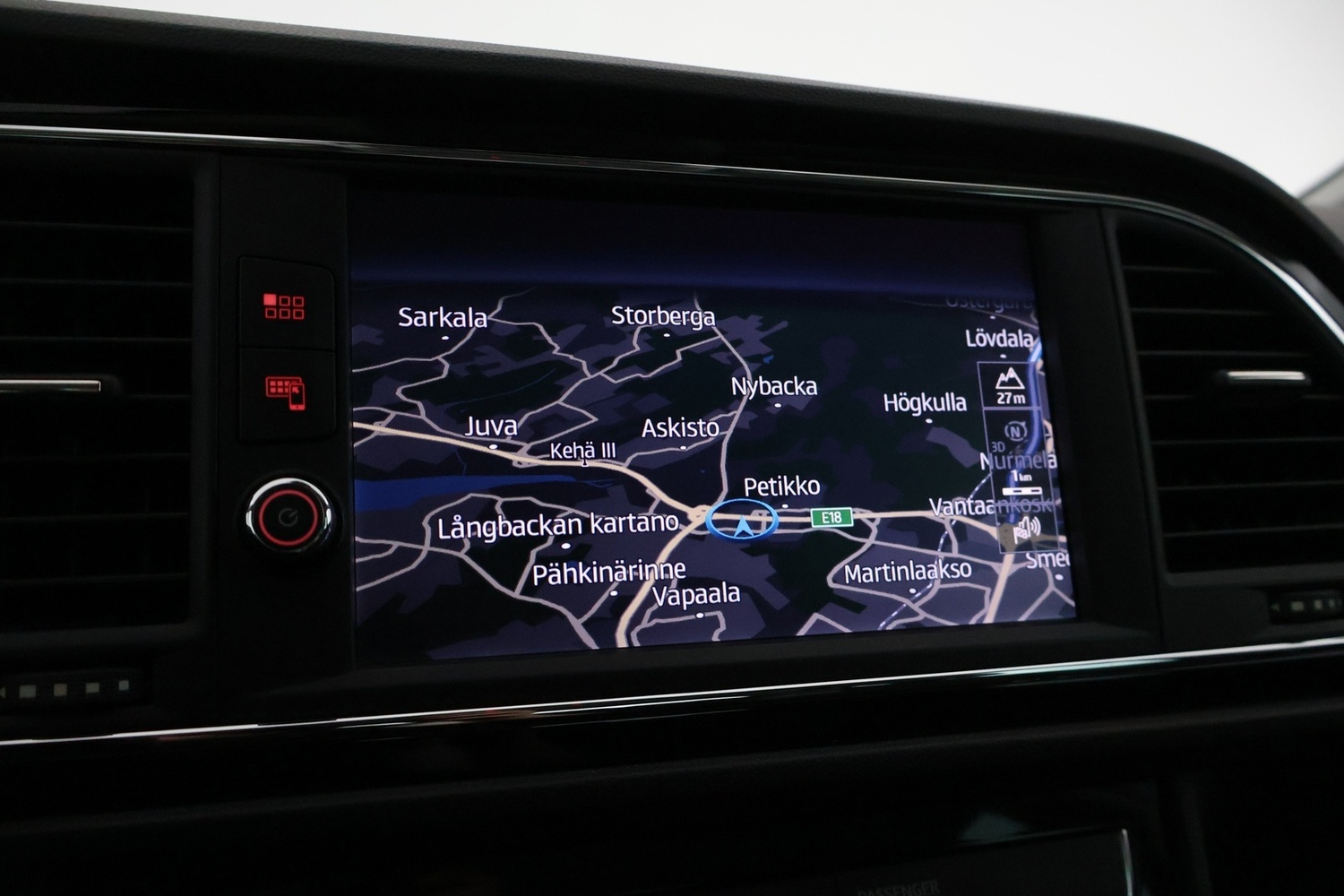 SEAT Leon Sportstourer vaihtoauto