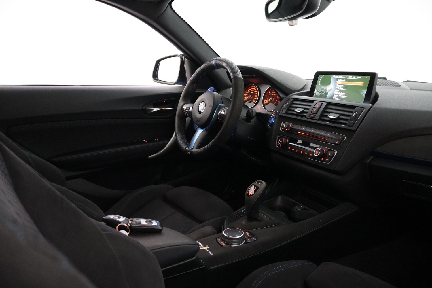 BMW M235i vaihtoauto