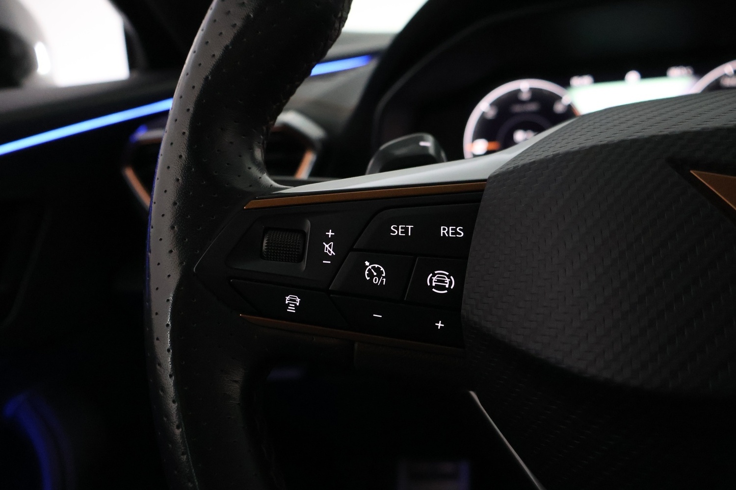Cupra Formentor vaihtoauto