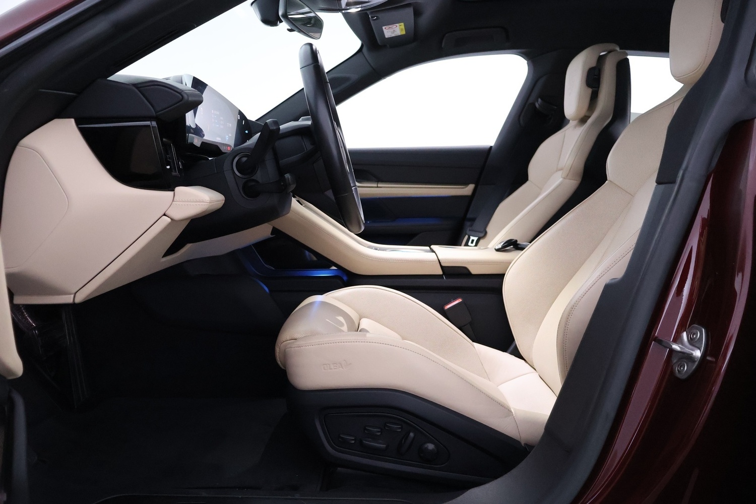 Porsche Taycan vaihtoauto
