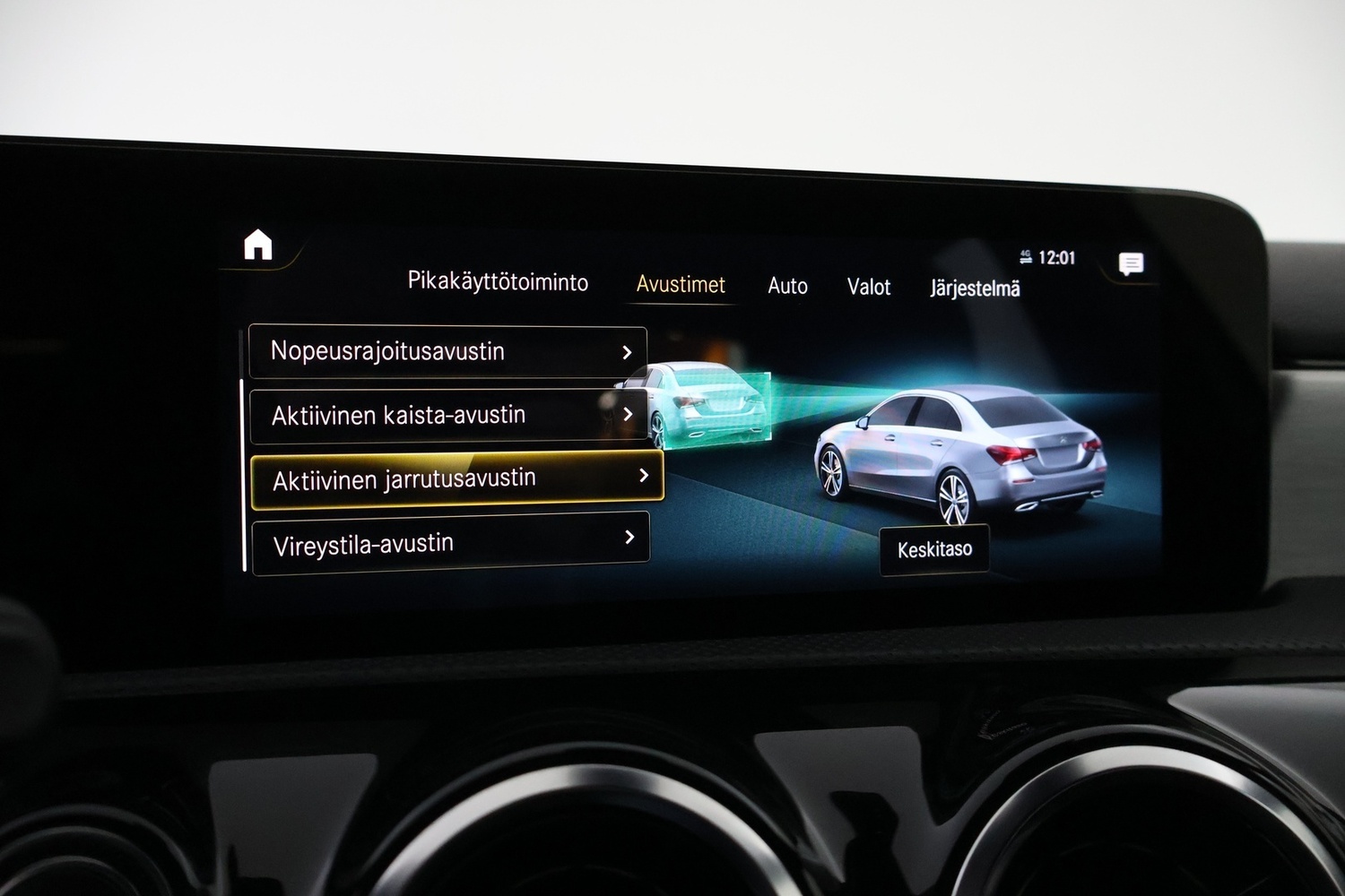 Mercedes-Benz A vaihtoauto