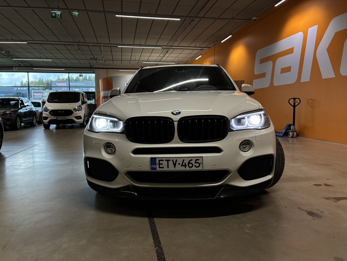 BMW X5 vaihtoauto