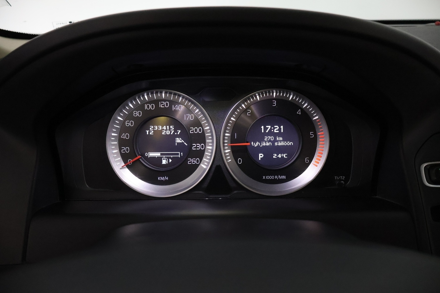 Volvo XC60 vaihtoauto