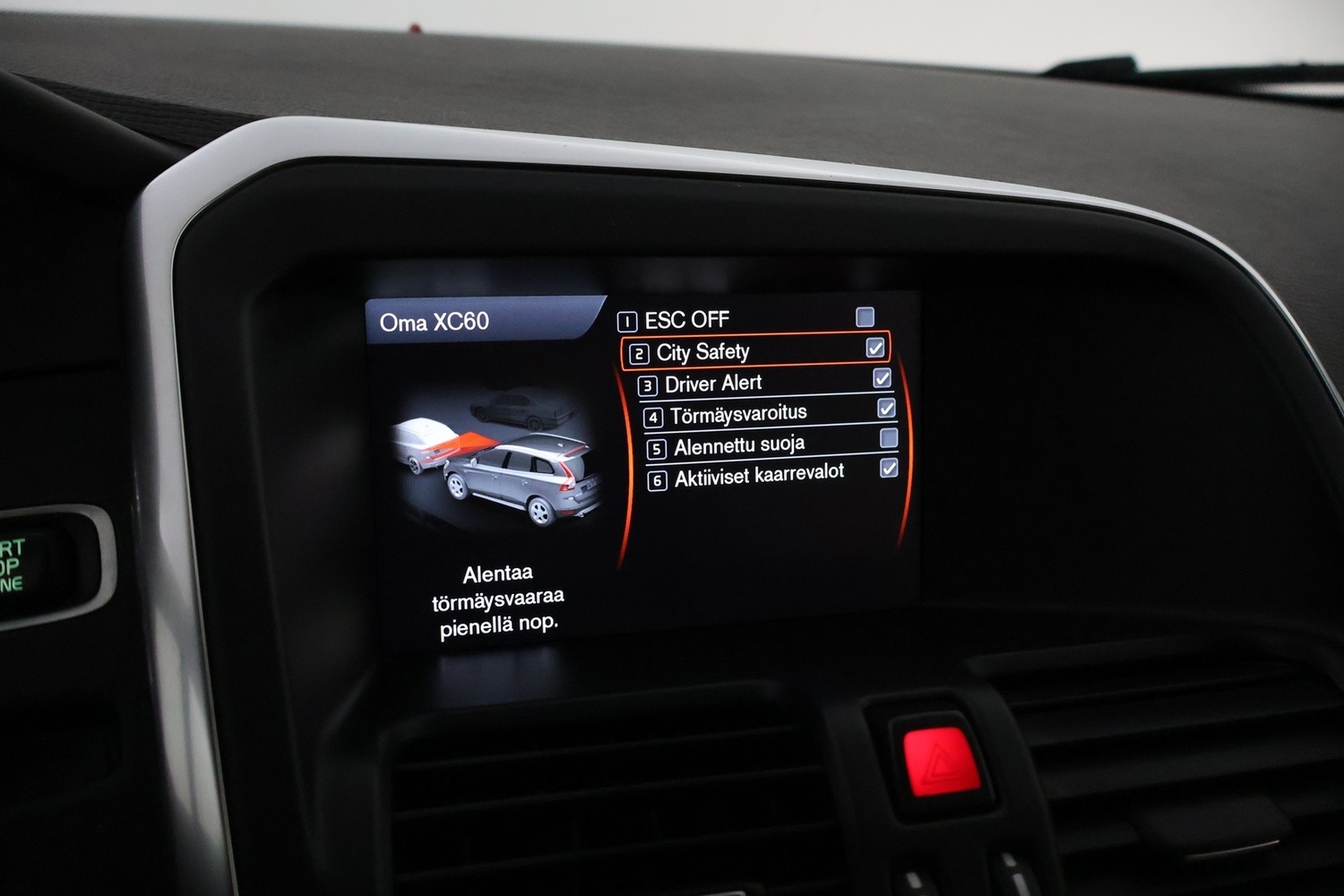Volvo XC60 vaihtoauto