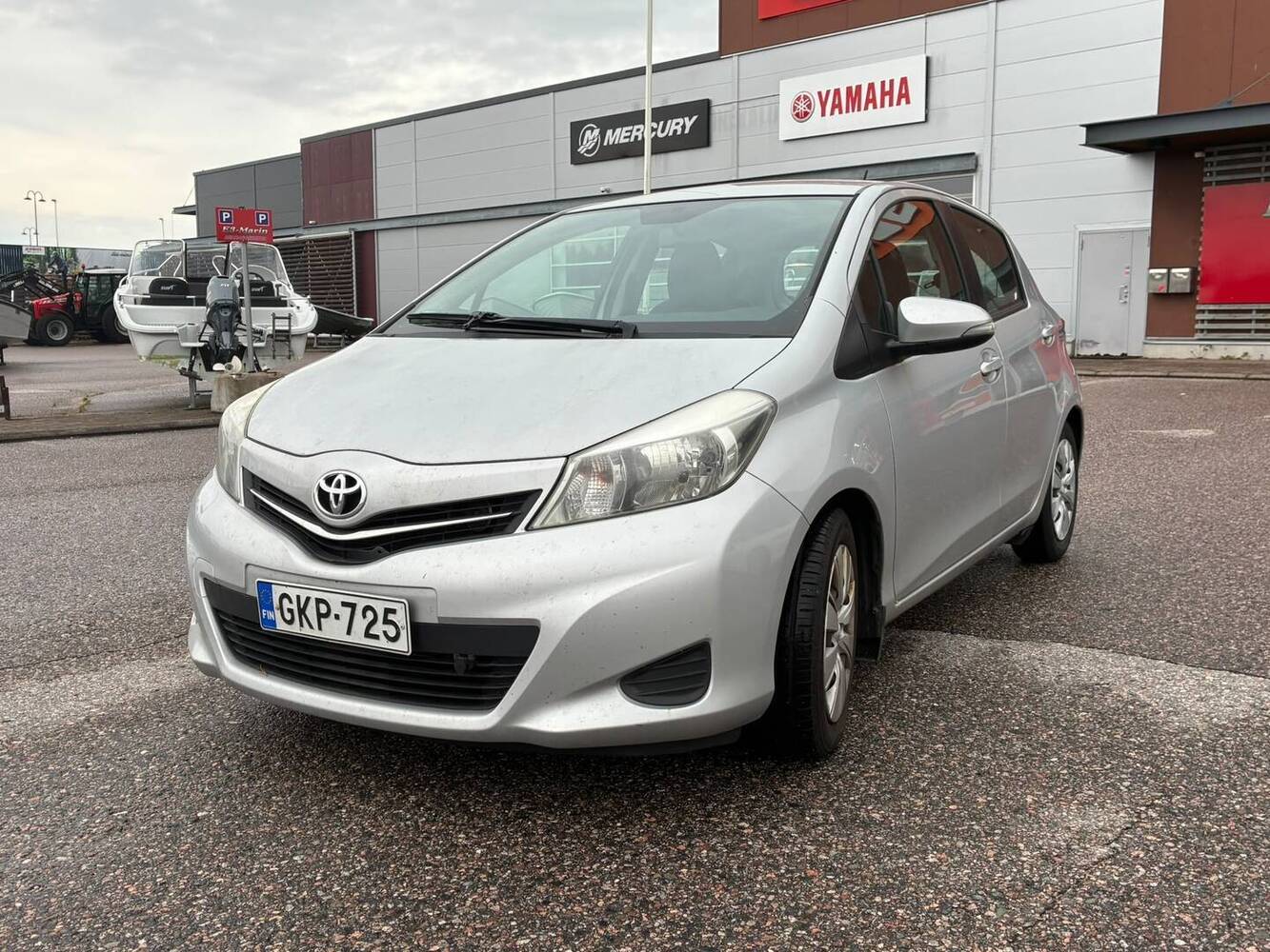 Toyota Yaris vaihtoauto