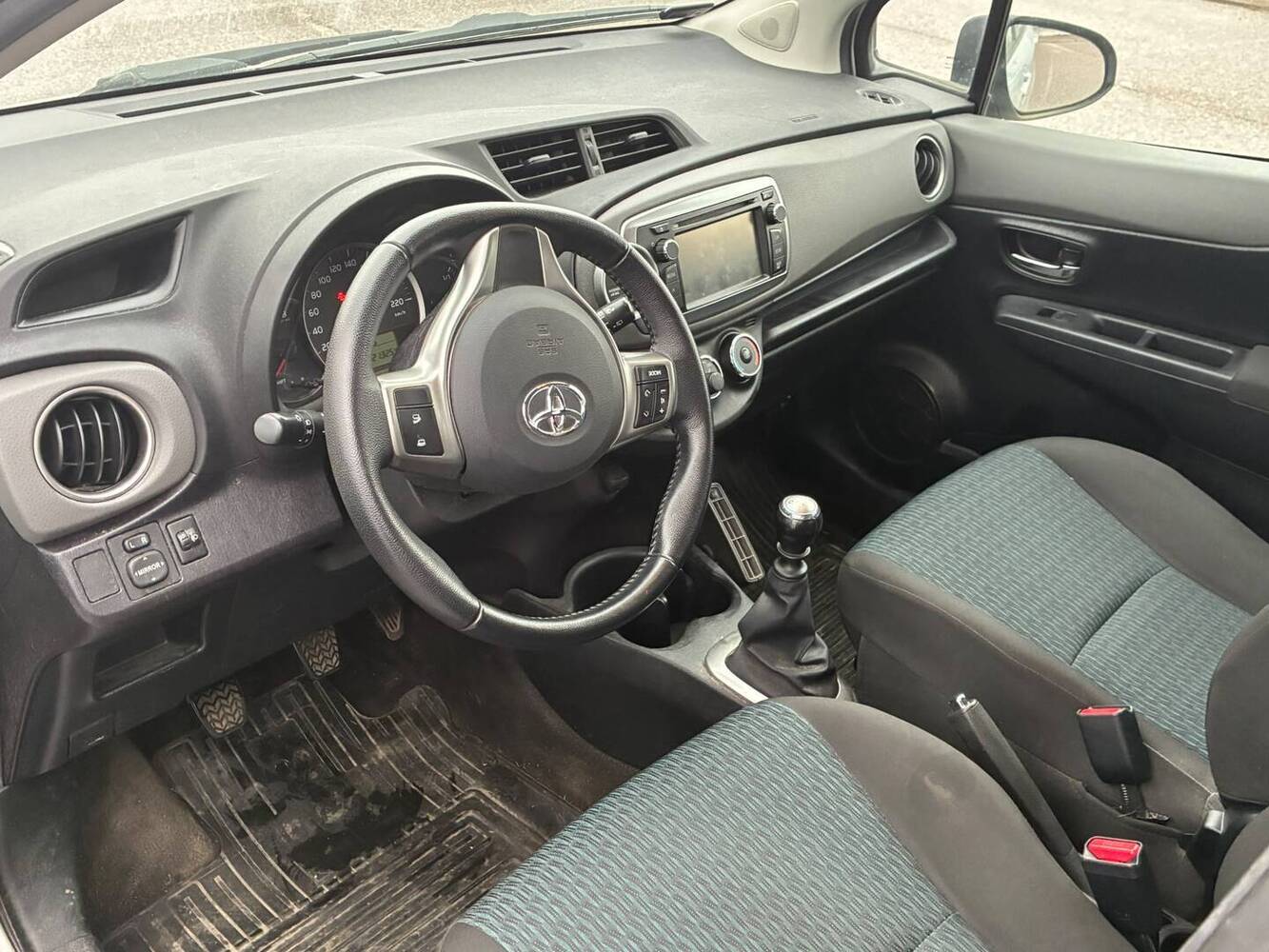 Toyota Yaris vaihtoauto