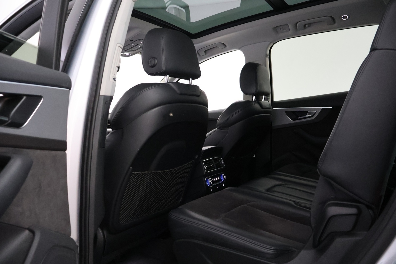 Audi Q7 vaihtoauto
