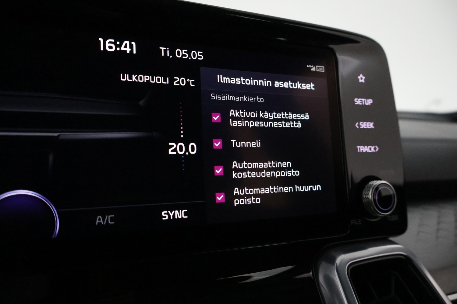 Kia Sorento vaihtoauto