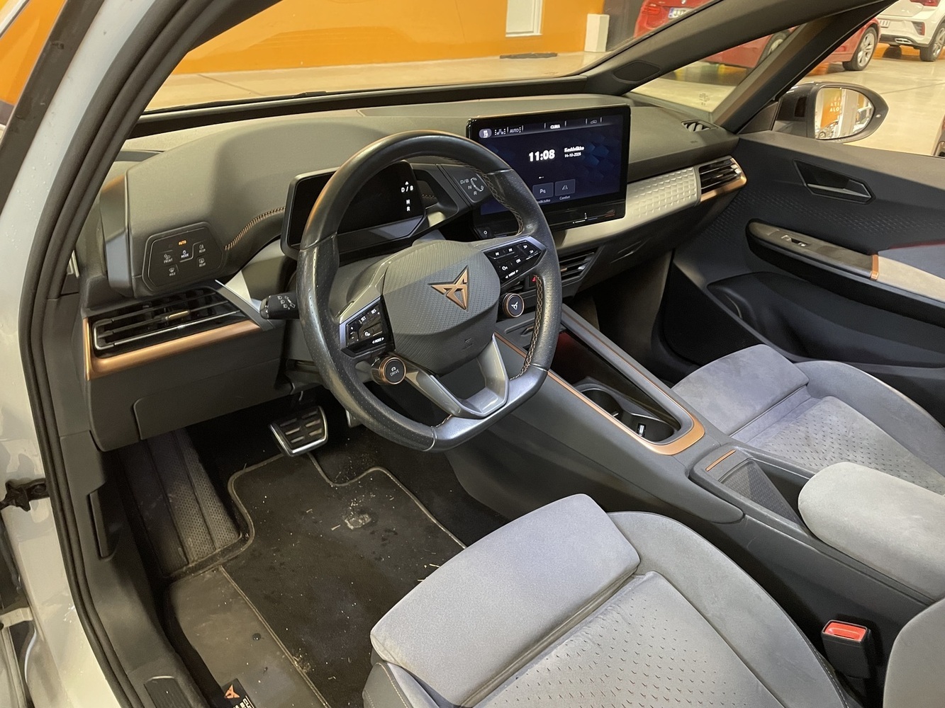 Cupra Born vaihtoauto