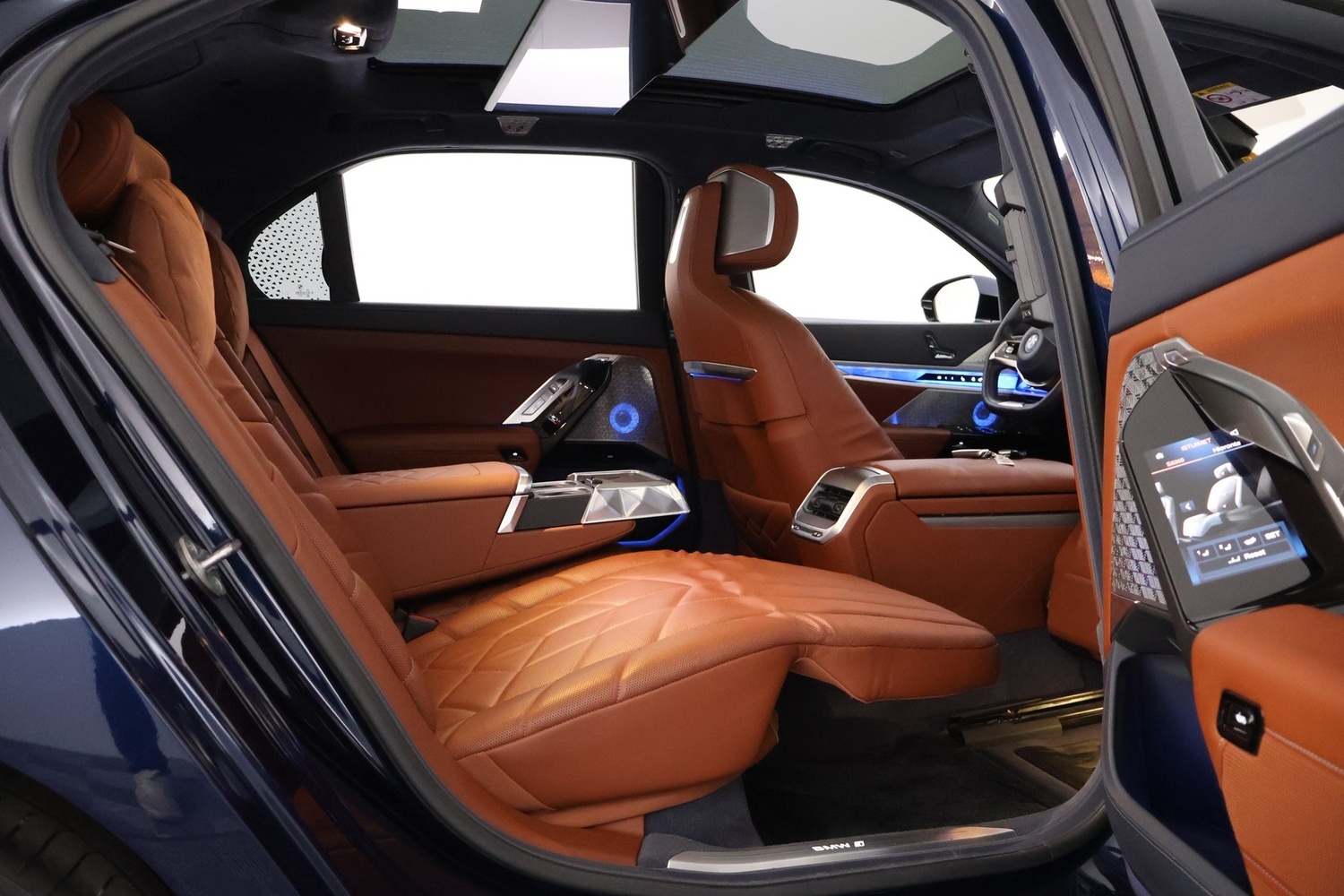 BMW i7 vaihtoauto