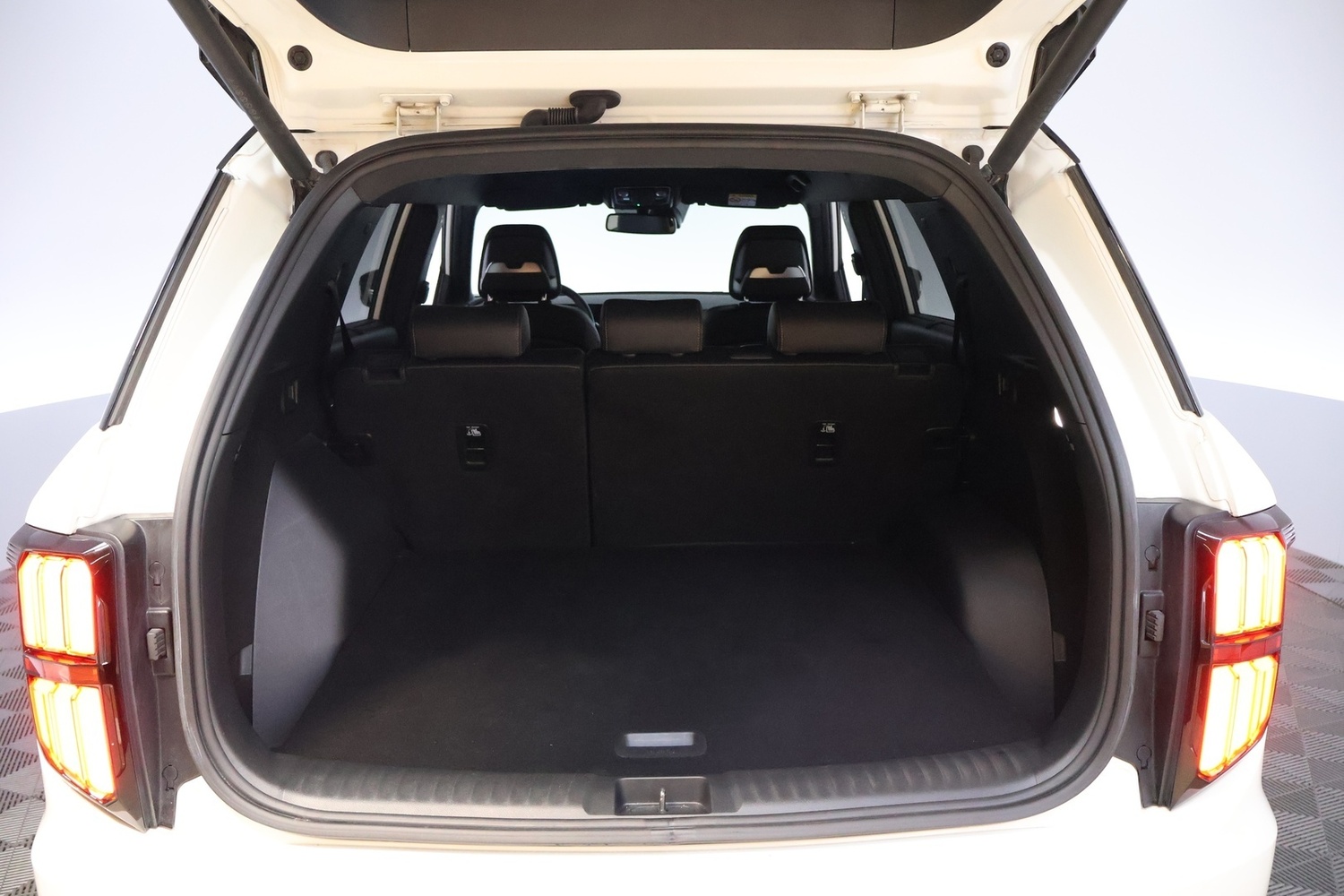 KGM Torres EVX vaihtoauto