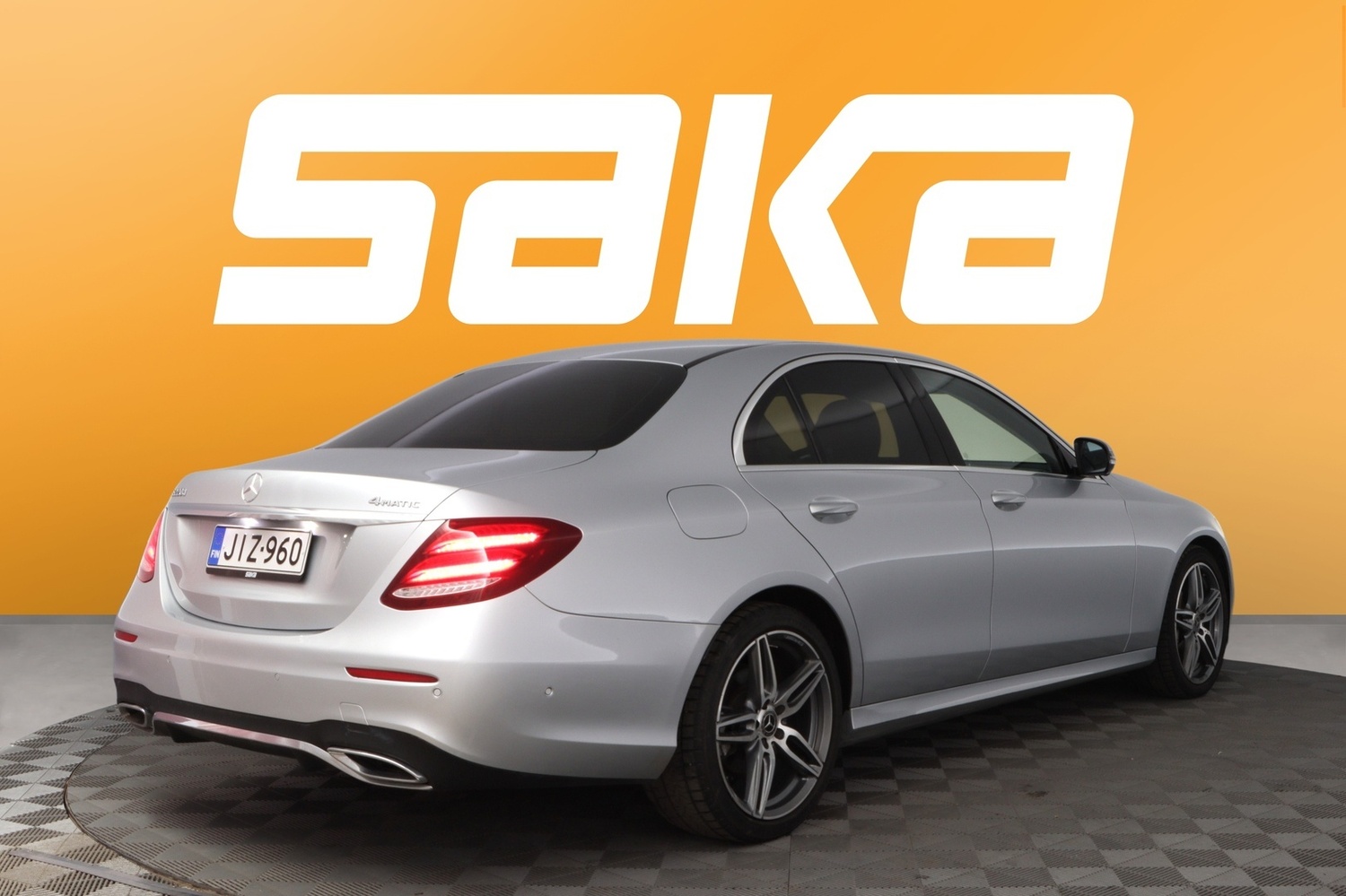 Mercedes-Benz E vaihtoauto