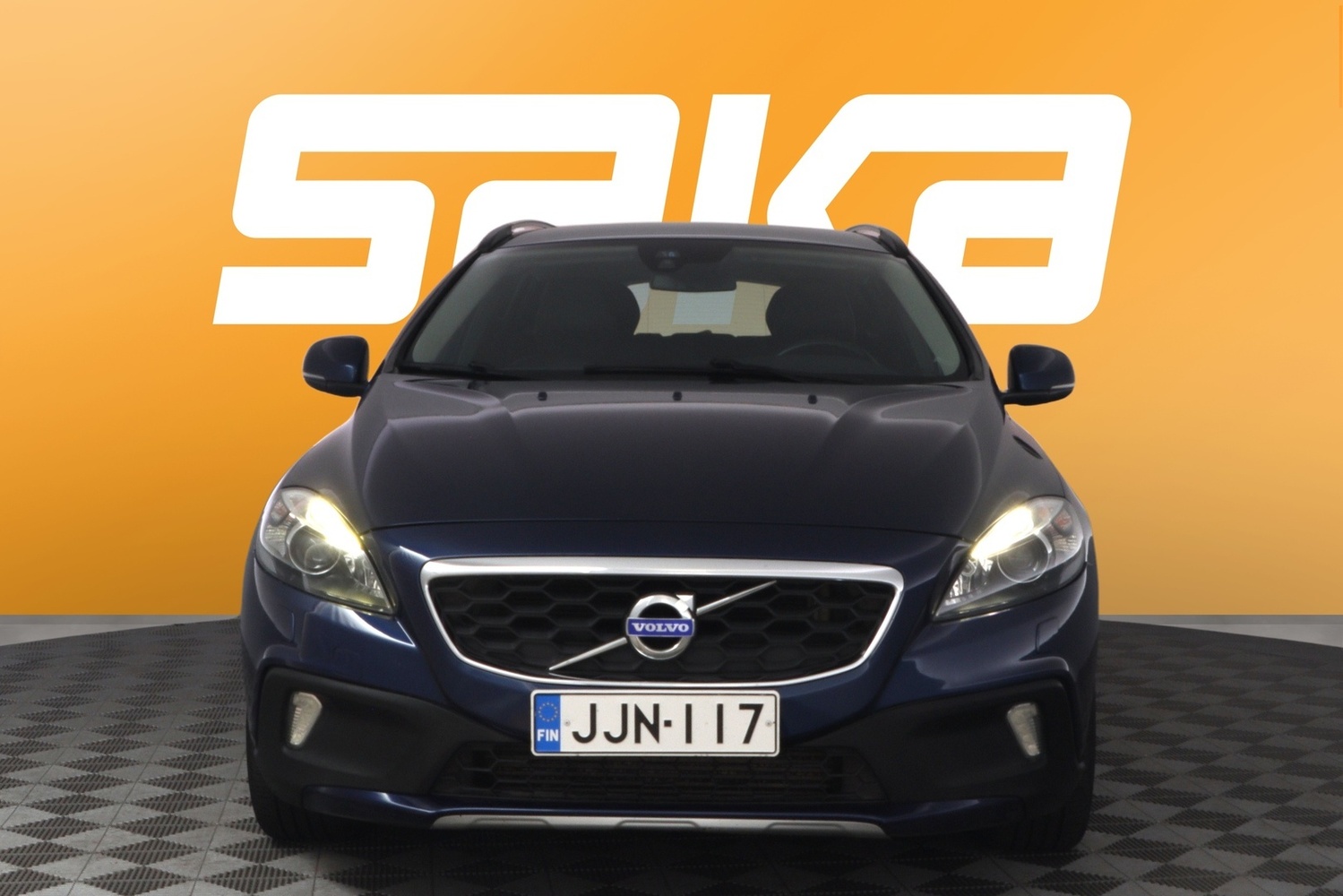 Volvo V40 Cross Country vaihtoauto
