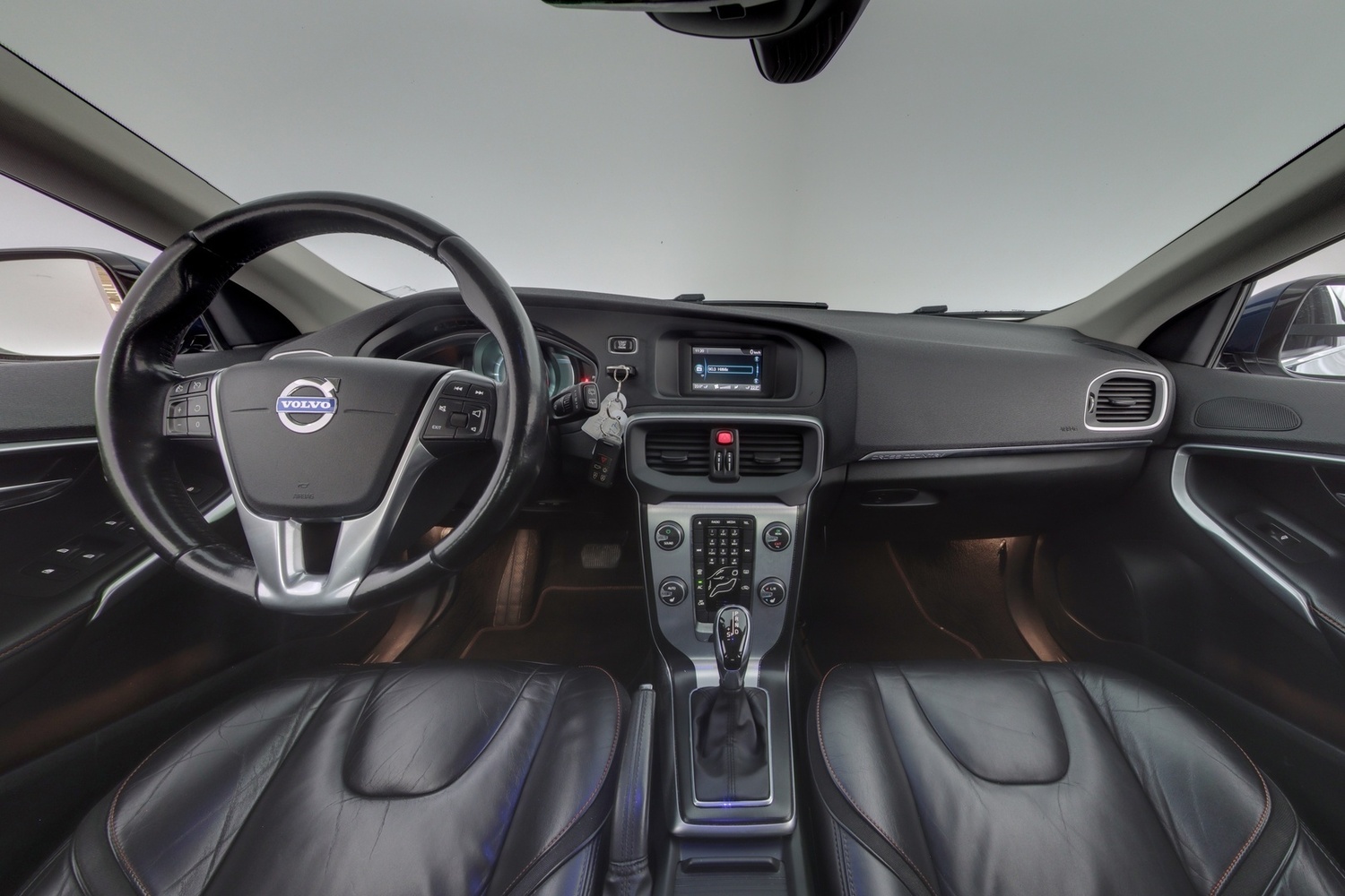 Volvo V40 Cross Country vaihtoauto