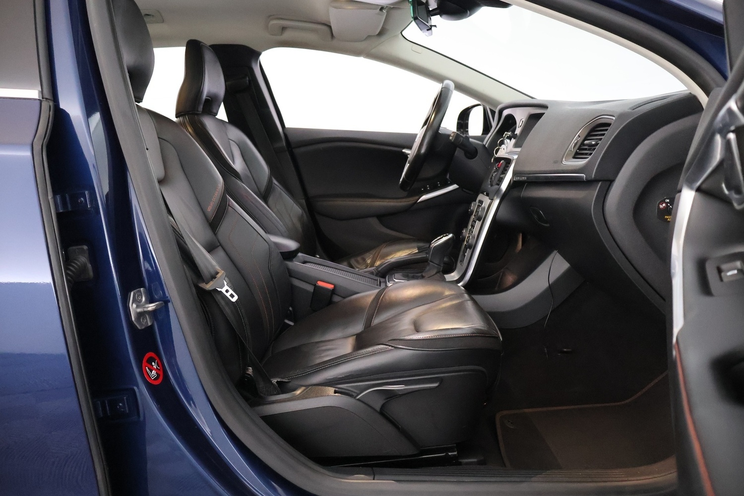 Volvo V40 Cross Country vaihtoauto