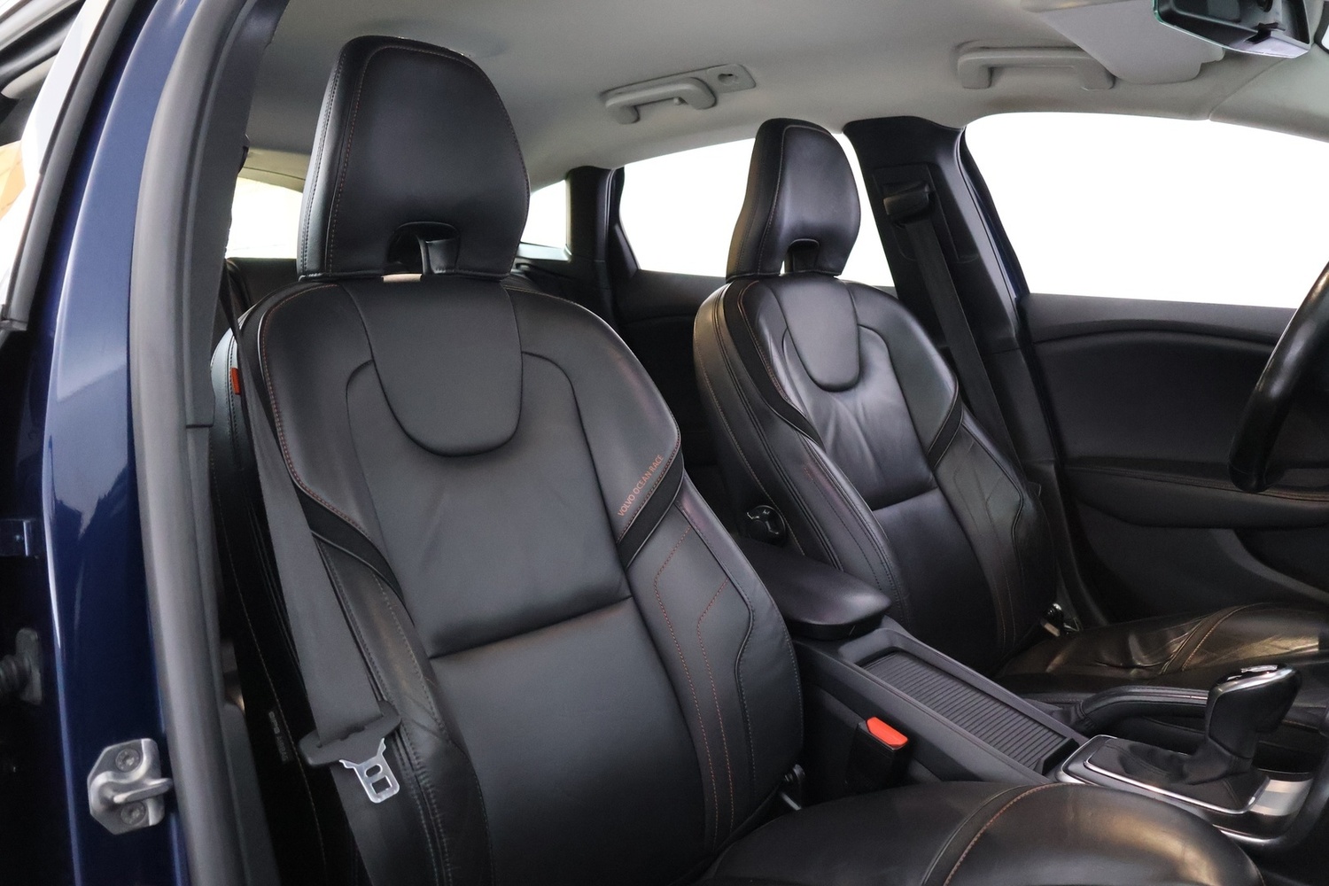 Volvo V40 Cross Country vaihtoauto