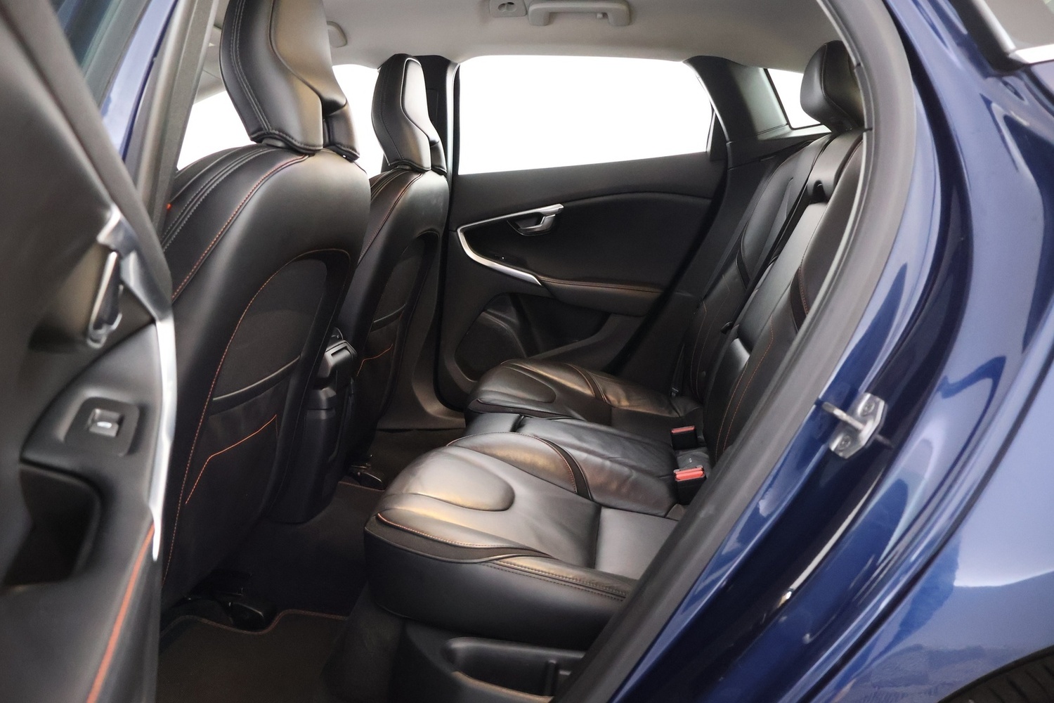 Volvo V40 Cross Country vaihtoauto