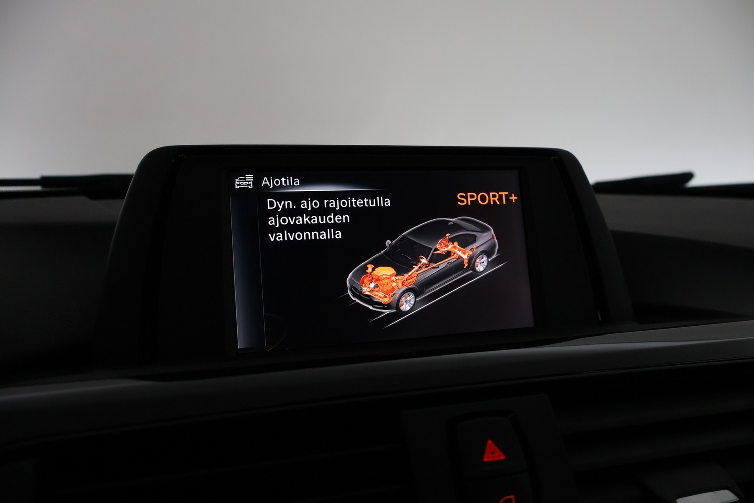 BMW 320 vaihtoauto