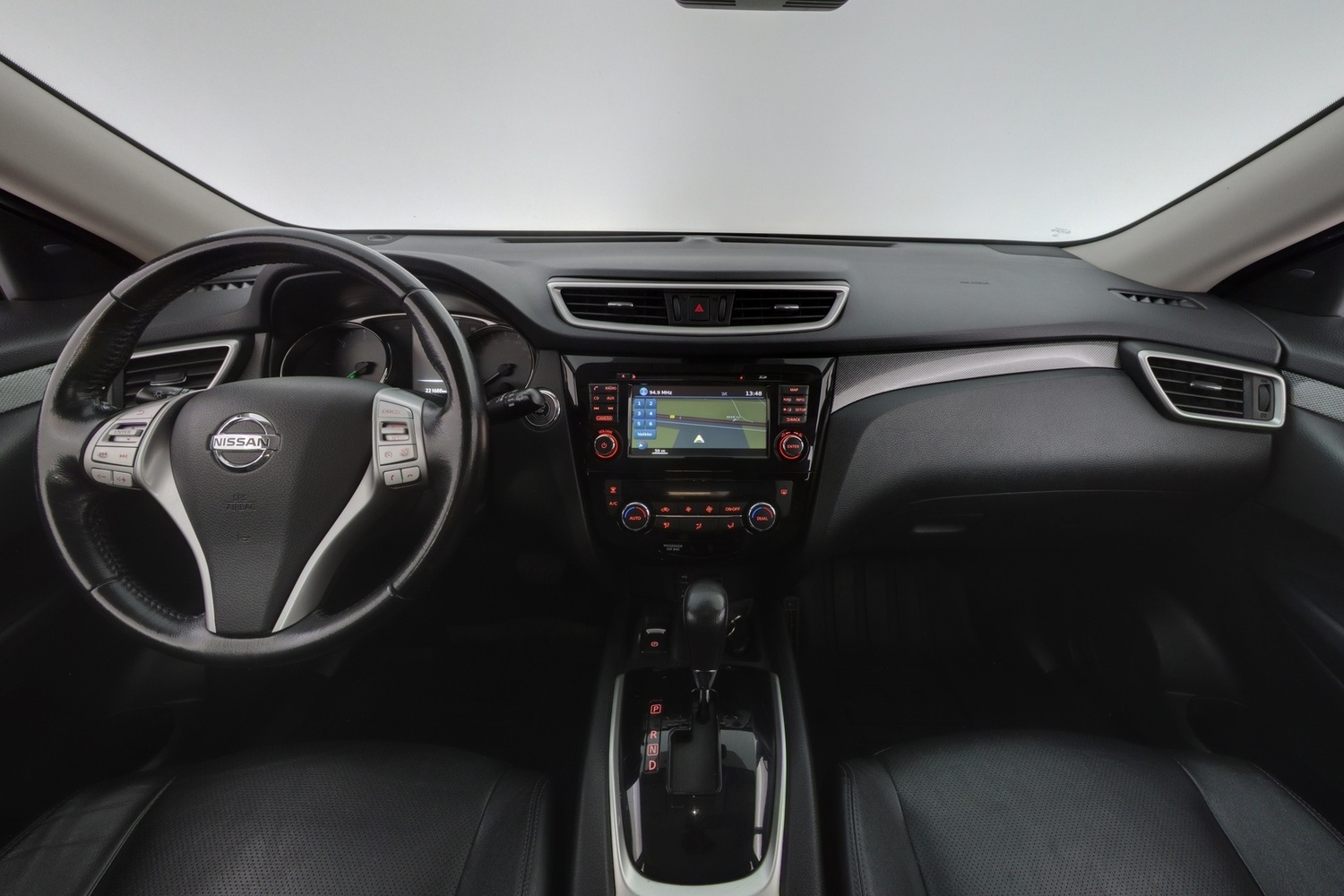 Nissan X-Trail vaihtoauto