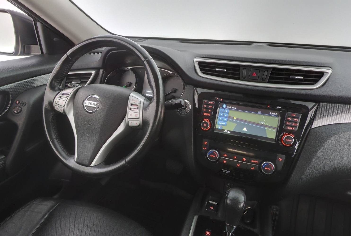 Nissan X-Trail vaihtoauto