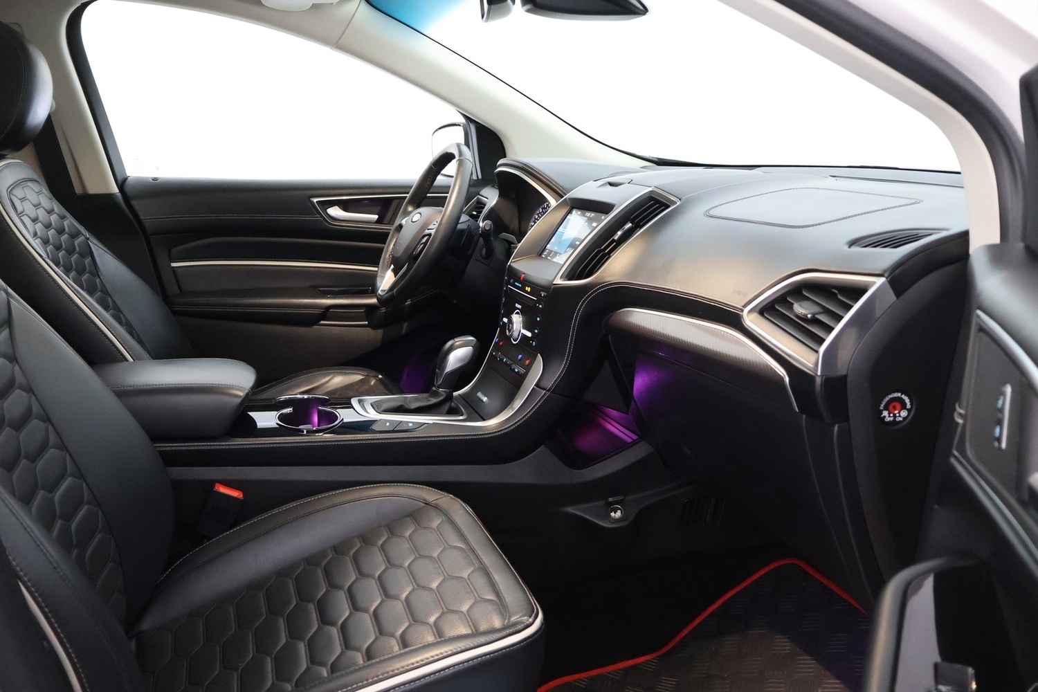 Ford Edge vaihtoauto
