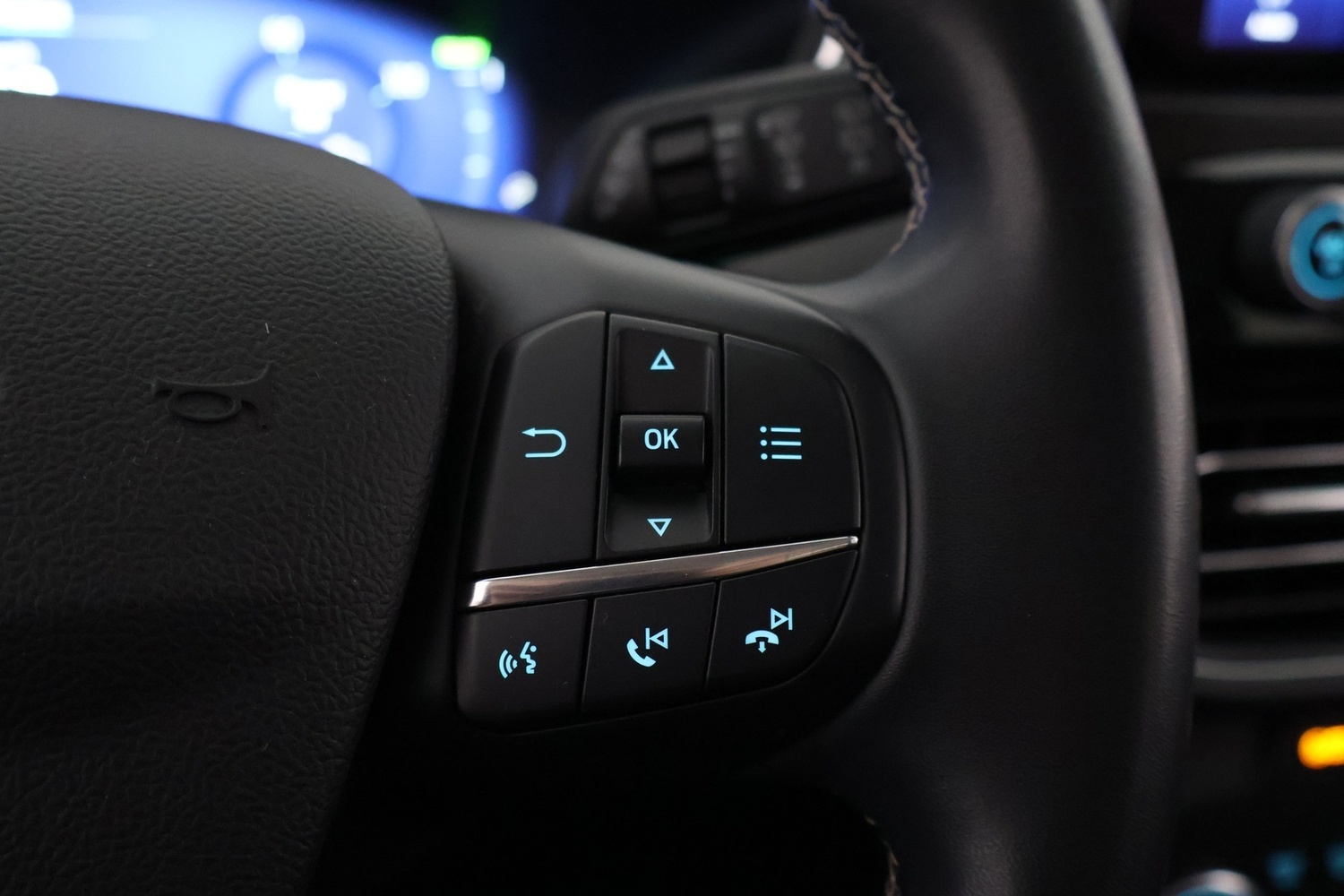 Ford Kuga vaihtoauto