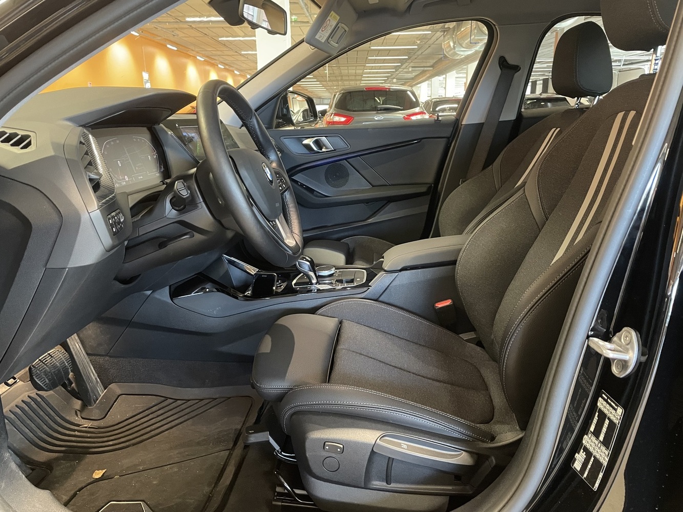 BMW 118 vaihtoauto