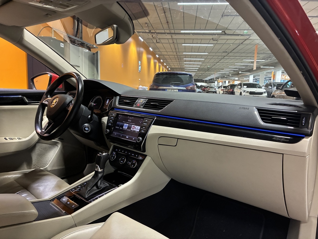Skoda Superb vaihtoauto