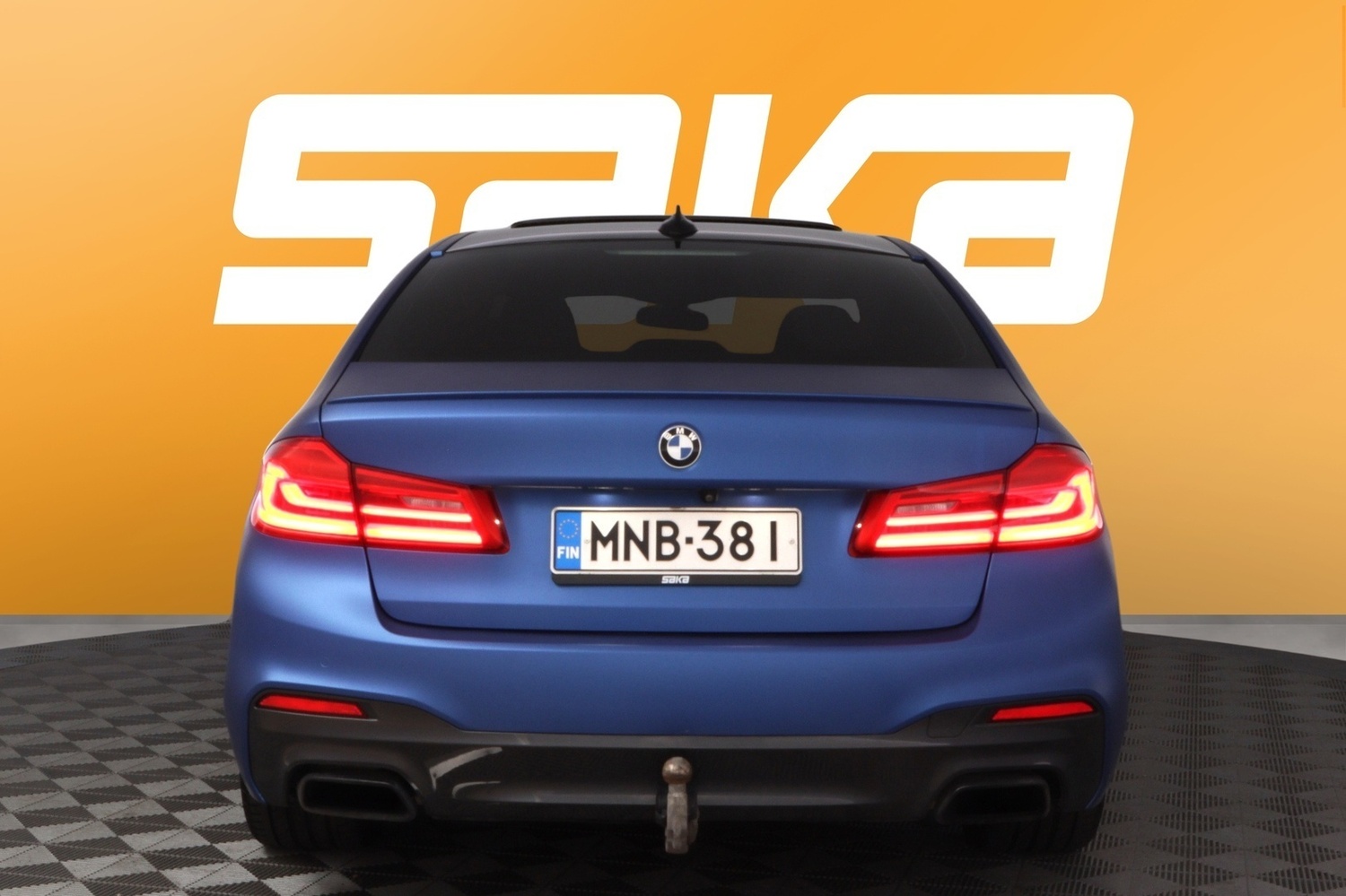 BMW M550d vaihtoauto