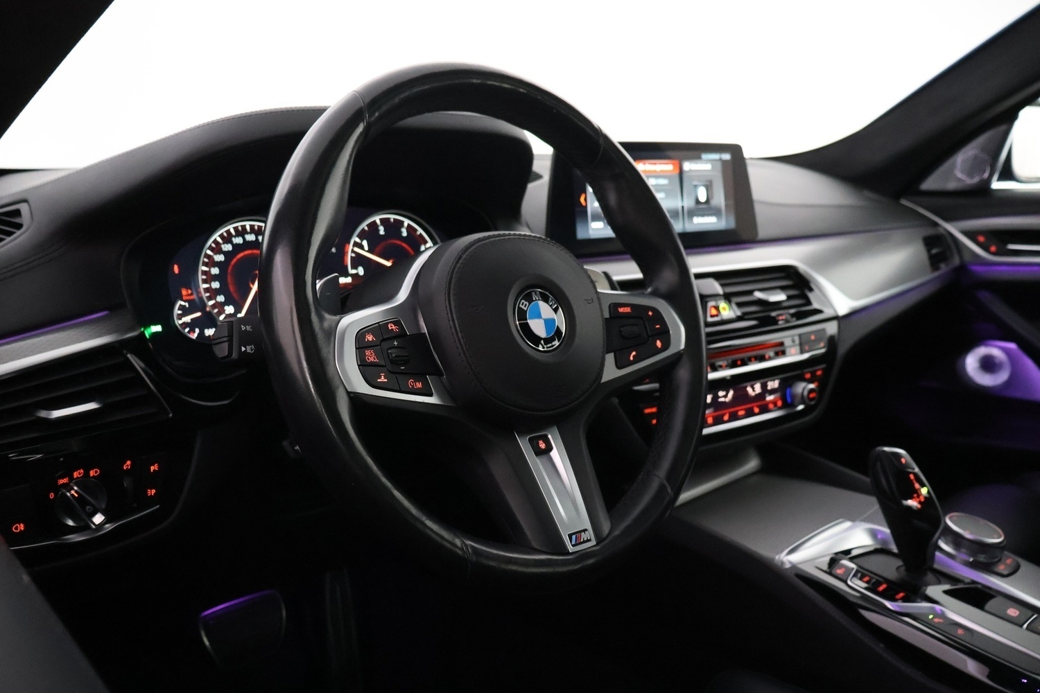 BMW M550d vaihtoauto