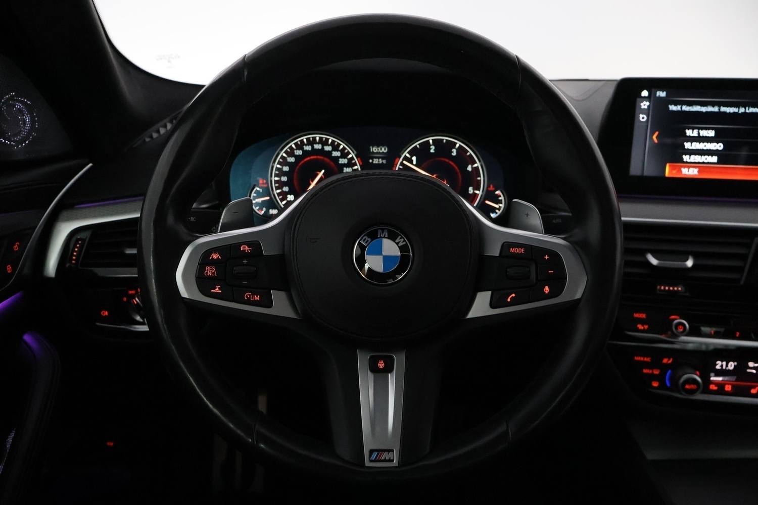 BMW M550d vaihtoauto