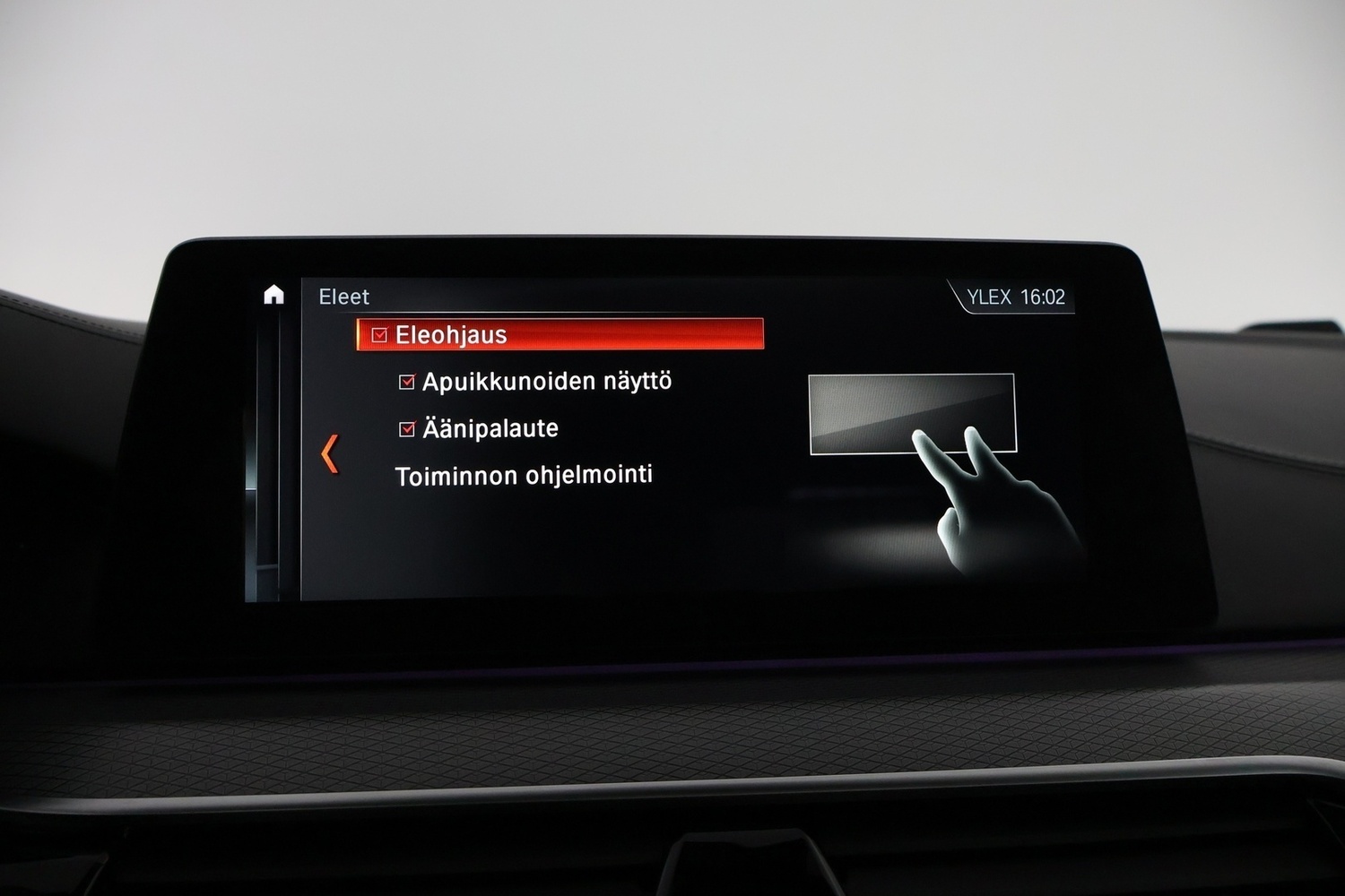 BMW M550d vaihtoauto