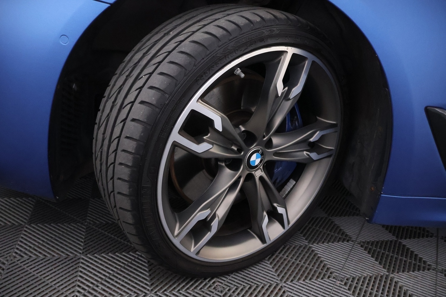 BMW M550d vaihtoauto