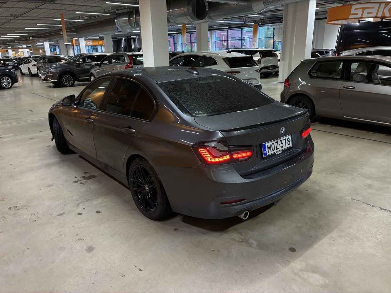 BMW 318 vaihtoauto