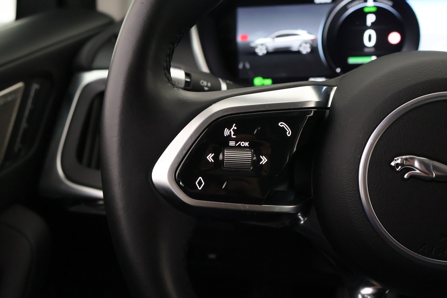 Jaguar I-PACE vaihtoauto