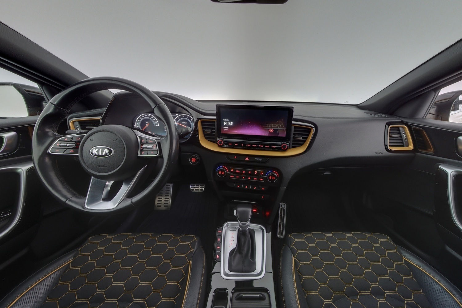 Kia XCeed vaihtoauto