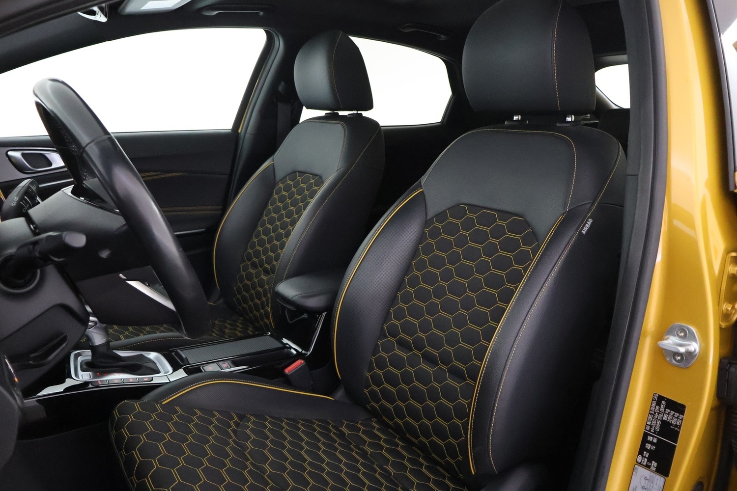 Kia XCeed vaihtoauto