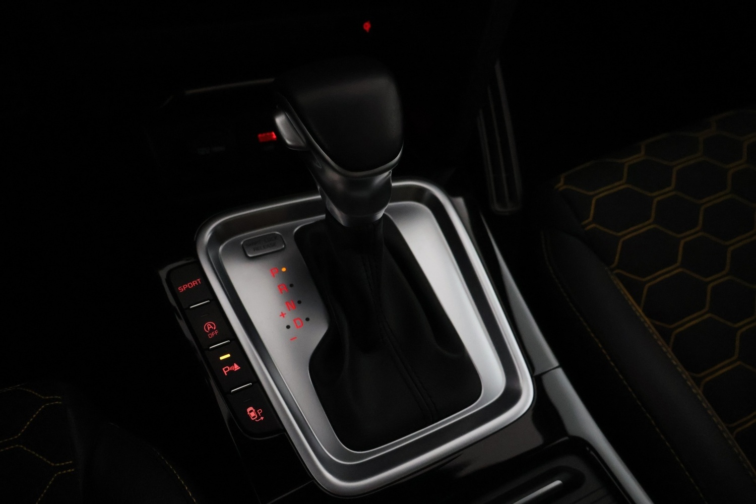 Kia XCeed vaihtoauto