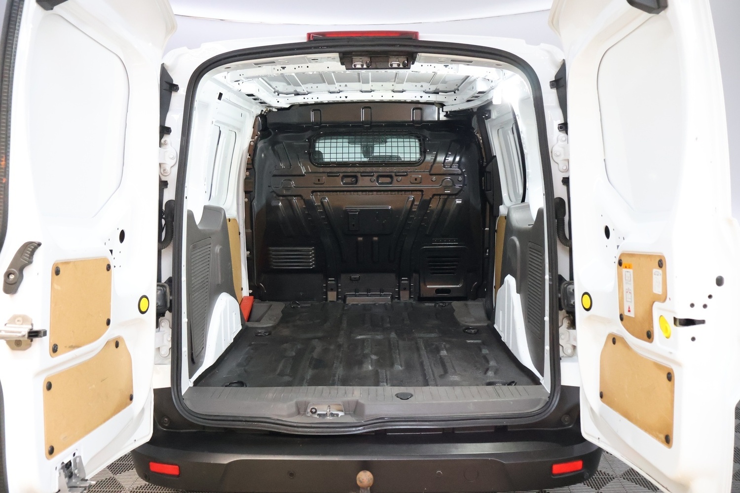 Ford Transit Connect vaihtoauto