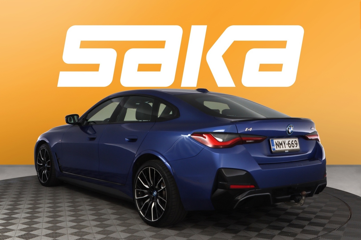 BMW i4 M50 vaihtoauto