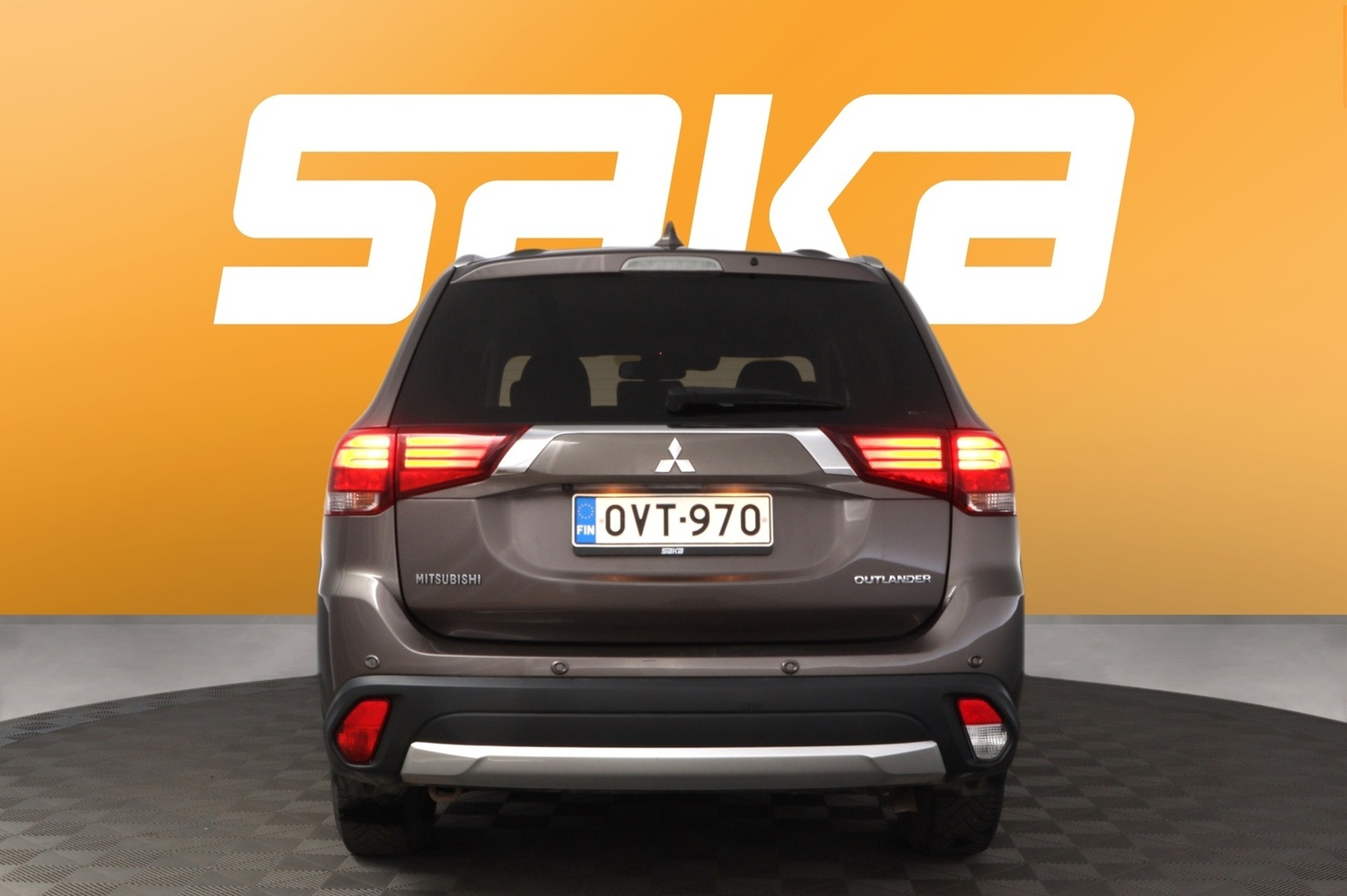 Mitsubishi Outlander vaihtoauto