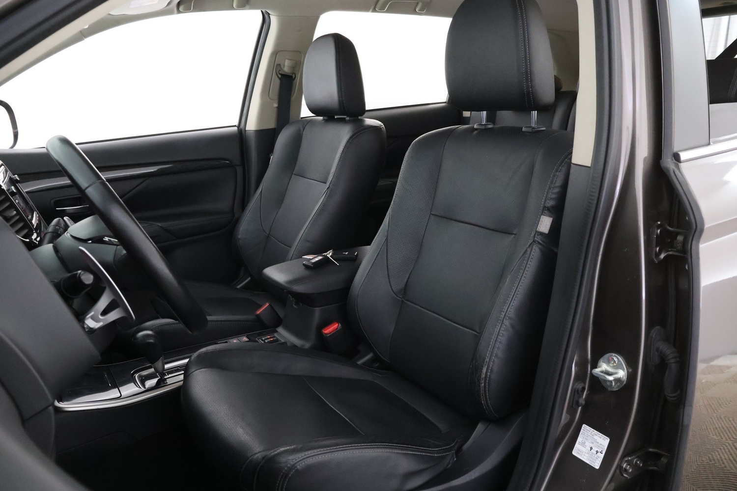 Mitsubishi Outlander vaihtoauto