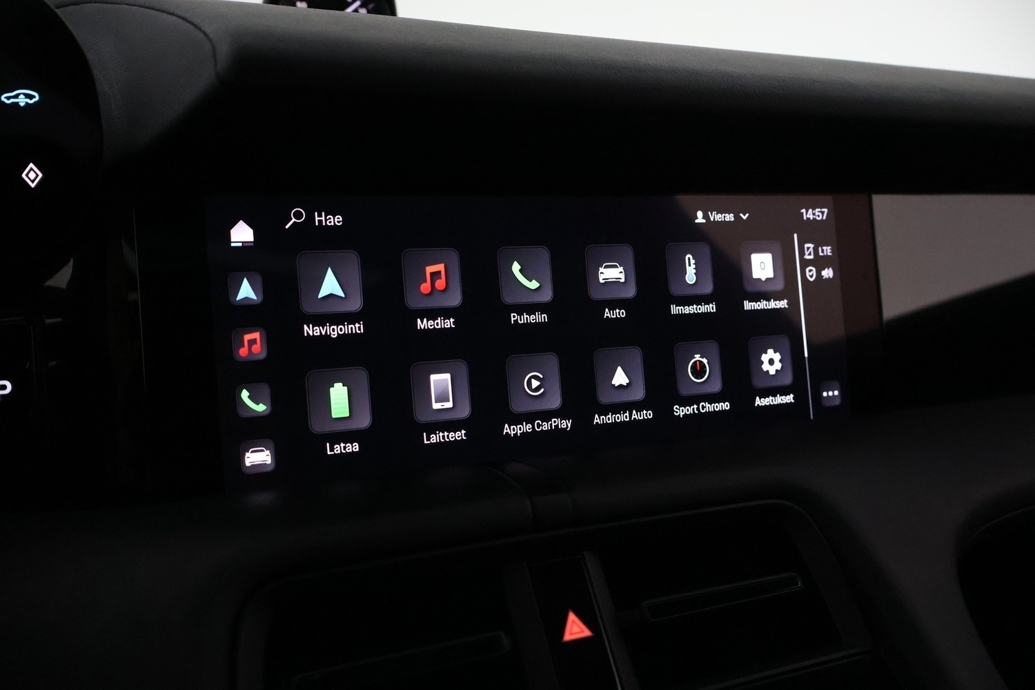 Porsche Taycan vaihtoauto