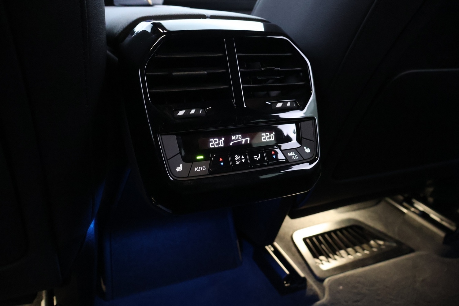 BMW iX vaihtoauto
